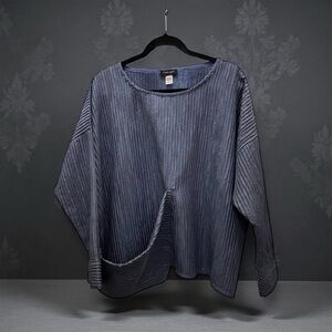 Chic Slate Blue Pleated Long Sleeve Blouse with a huge pocket